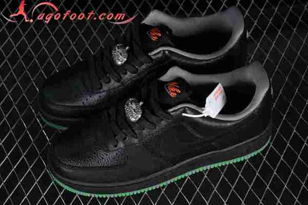 Nike Air Force 1'07 Noir FQ8822-084