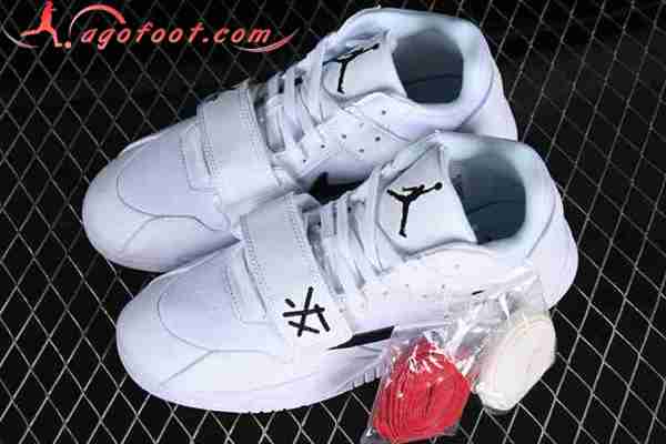 Nike Air Jordan 1 Low Blanc/Noir FZ8117-492