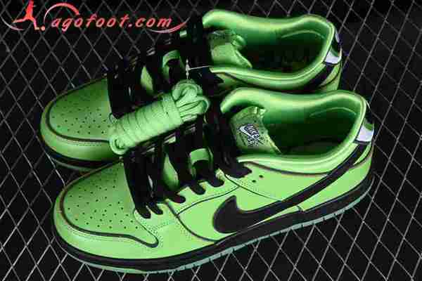 Nike SB Dunk Low Noir/Vert FZ8319-300 -02