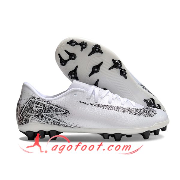 Nike Chaussures de Foot AIR ZOOM MERCURIAL VAPOR XVI ACADEMY X MBAPPE AG Blanc/Noir