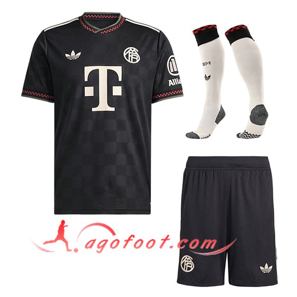 Ensemble Maillot Bayern Munich Champions League (Short + Chaussettes) 2025/2026