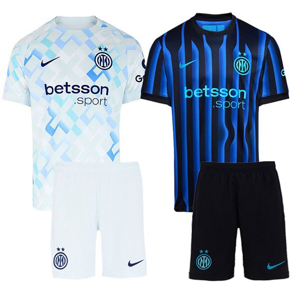 Maillot de Foot Inter Milan Coffret Cadeau Promotionnel Domicile + Exterieur + Short 2025/2026